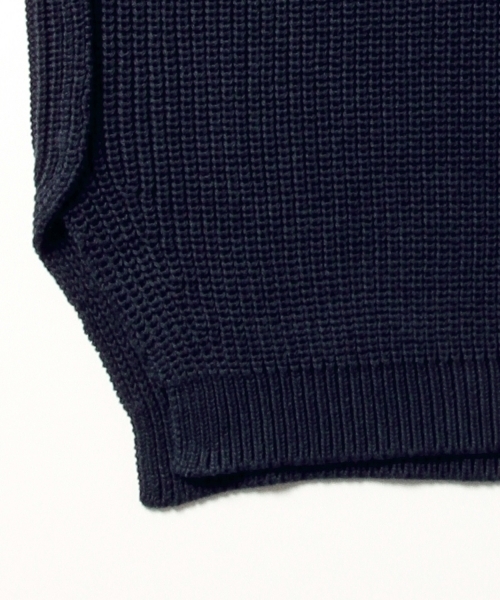 Ray BEAMS(レイビームス)の「Ray BEAMS / サイドスリット ボトルネック(ニット/セーター・レディース・オフホワイト/ネイビー/その他1・ONE SIZE)」の19枚目の写真