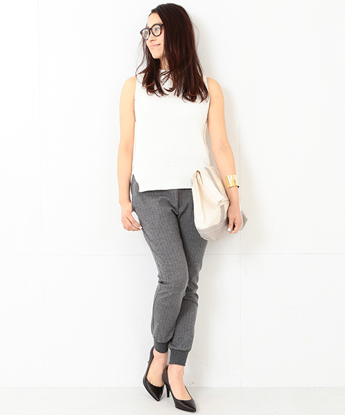 Ray BEAMS(レイビームス)の「Ray BEAMS / サイドスリット ボトルネック(ニット/セーター・レディース・オフホワイト/ネイビー/その他1・ONE SIZE)」の16枚目の写真