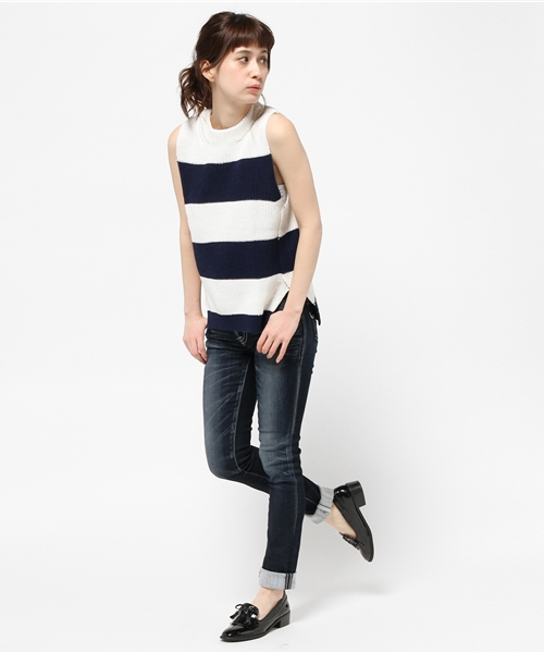 Ray BEAMS(レイビームス)の「Ray BEAMS / サイドスリット ボトルネック(ニット/セーター・レディース・オフホワイト/ネイビー/その他1・ONE SIZE)」の8枚目の写真