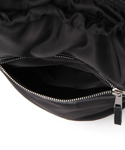 BAYFLOW(ベイフロー)の「デイリーバックパック(バックパック/リュック・レディース・ブラック/ベージュ・FREE)」の12枚目の写真