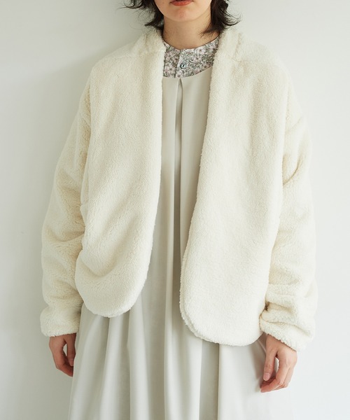 note et silence （ノートエシロンス）の「【 AMB100貨 】ALWE SHEEP-FLEECE  JACKET（テーラードジャケット・レディース・キナリ/ブラック・FREE）」の2枚目の写真