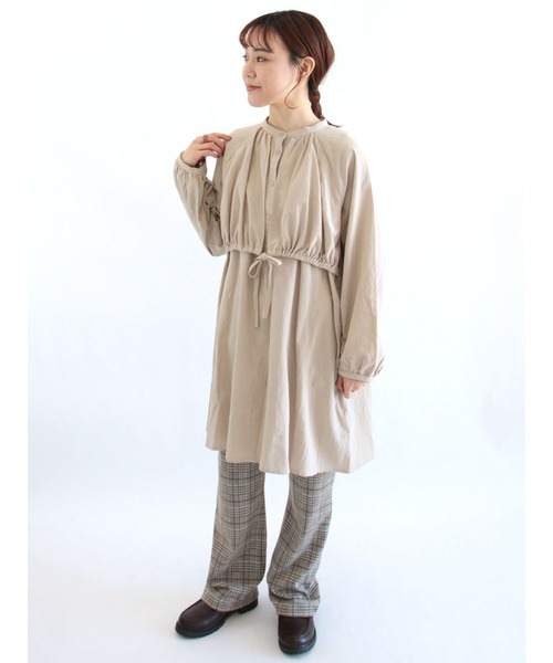 ehka sopo（エヘカソポ）の「ギャザーフラップシャツワンピース（シャツワンピース・レディース・ブラック/ベージュ/オフホワイト・ﾌﾘ-）」の7枚目の写真