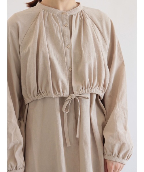 ehka sopo（エヘカソポ）の「ギャザーフラップシャツワンピース（シャツワンピース・レディース・ブラック/ベージュ/オフホワイト・ﾌﾘ-）」の9枚目の写真
