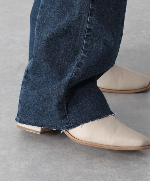 cepo（セポ）の「ビューティーフレアーデニムパンツ（デニムパンツ・レディース・ブルー系2/ブルー系3/ブラック/ネイビー・S/M/L）」の9枚目の写真