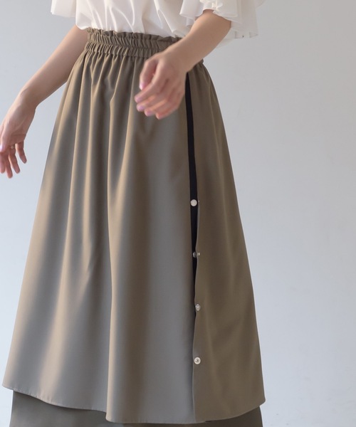 La SRIC（ラスリック）の「La SRIC / サイドボタンレイヤードSK（スカート・レディース・ブラック/カーキ/ライトブルー・38）」の19枚目の写真