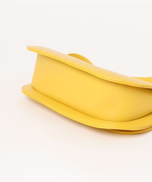 Settimissimo（セッティミッシモ）の「デザインハンドル2WAYバッグ（ハンドバッグ・レディース・グリーン/ブラック/イエロー・FREE）」の5枚目の写真