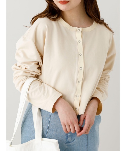 SLURR(スラ―)の「リングドットボタンショート丈プルオーバー(カーディガン/ボレロ・レディース・ベージュ/チャコールグレー/アイボリー・FREE)」の8枚目の写真