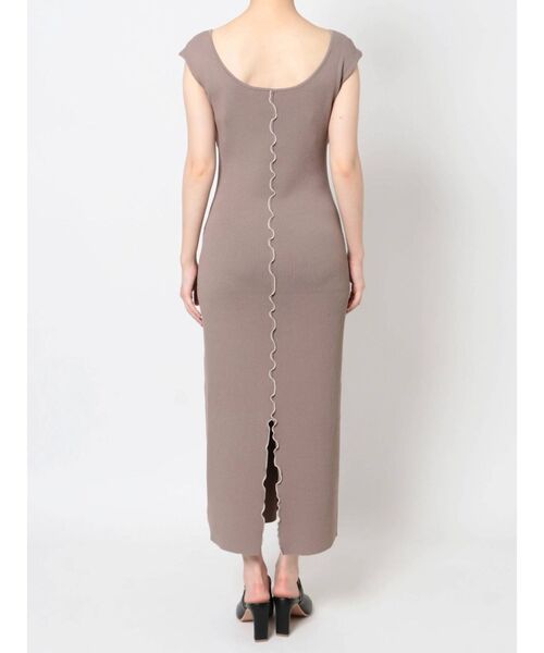 MERCURYDUO（マーキュリーデュオ）の「レイヤード風メロウニットワンピース（ワンピース・レディース・ブラック/ベージュ・FREE）」の9枚目の写真