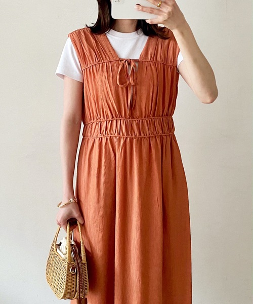 STYLEDOOR(スタイルドア)の「ギャザーロングワンピース(ワンピース・レディース・ブラック/イエロー/オレンジ・FREE)」の19枚目の写真