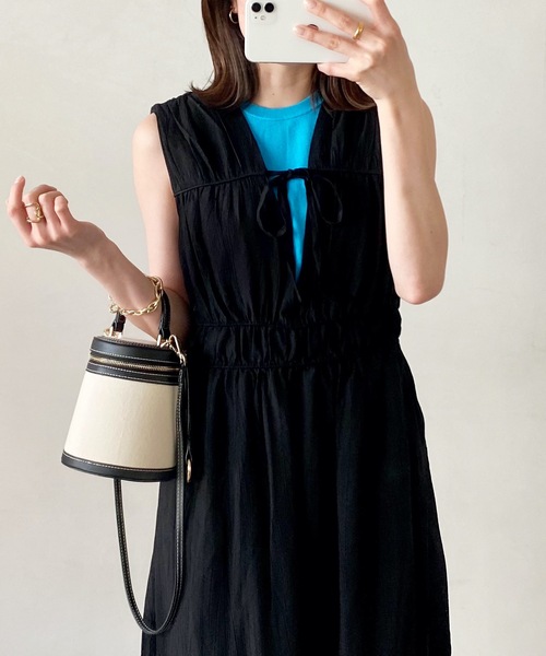 STYLEDOOR(スタイルドア)の「ギャザーロングワンピース(ワンピース・レディース・ブラック/イエロー/オレンジ・FREE)」の17枚目の写真