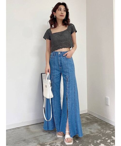GYDA（ジェイダ）の「H/Wフロントレースアップフレアデニムパンツ