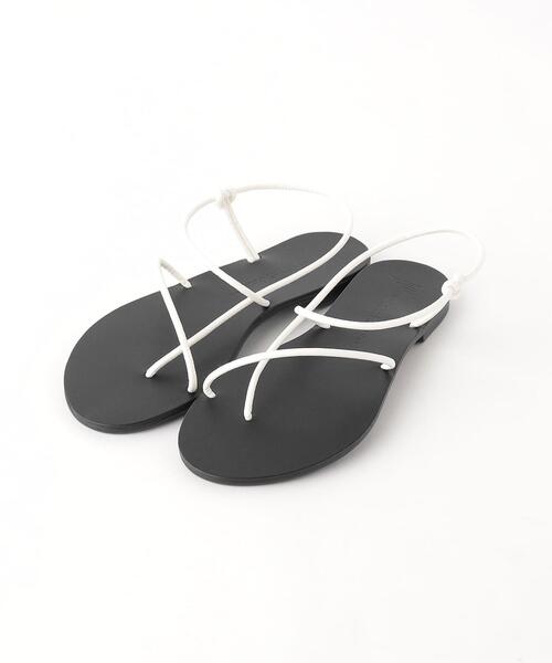 NICOLAS LAINAS（ニコラスライナス）の「＜NICOLAS LAINAS＞バックストラップ サンダル（サンダル・レディース・ブラック/ホワイト・36/38/37）」の2枚目の写真