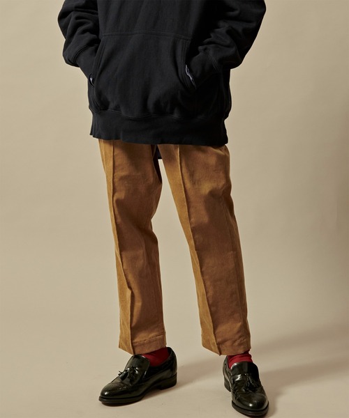 kha:ki(カーキ)の「「KHA:KI / カーキ」1-TUCK CORD TROUSERS(その他パンツ・レディース・ベージュ/ブルー/アイボリー・1/2)」の1枚目の写真