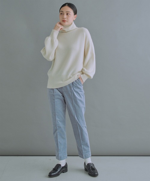 kha:ki(カーキ)の「「KHA:KI / カーキ」1-TUCK CORD TROUSERS(その他パンツ・レディース・ベージュ/ブルー/アイボリー・1/2)」の10枚目の写真
