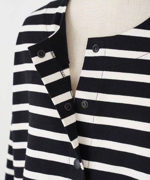 BEARDSLEY(ビアズリー)の「前後で着られる2WAY仕様 ボーダースナップカーデ(カーディガン/ボレロ・レディース・ブラック系その他/ネイビー/ブラック・FREE)」の10枚目の写真