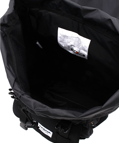 YAKPAK（ヤックパック）の「WEGO/YAK PAKフラップリュック（バックパック/リュック・メンズ・ブラック/カーキ/ネイビー・FREE）」の16枚目の写真