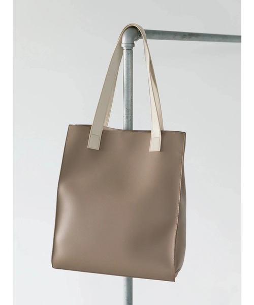 koe（コエ）の「フロントポケットスクエアトート*（トートバッグ・レディース・チャコールグレー/ブラック/グリーン/アイボリー/グレイッシュベージュ・FREE）」の13枚目の写真