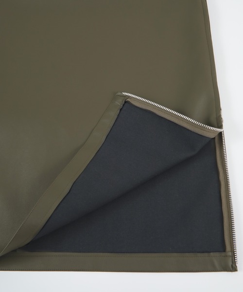 UR'S(ユアーズ)の「サイドスリットファスナーレザースカート(スカート・レディース・カーキ/ブラック/ベージュ・S/L/M)」の14枚目の写真