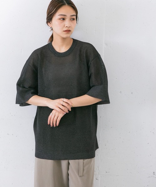 KBF（ケイビーエフ）の「オーバーサイズガラスニットTシャツ（ニット/セーター・レディース・ライトベージュ/グリーン/ブラック・ONE）」の14枚目の写真