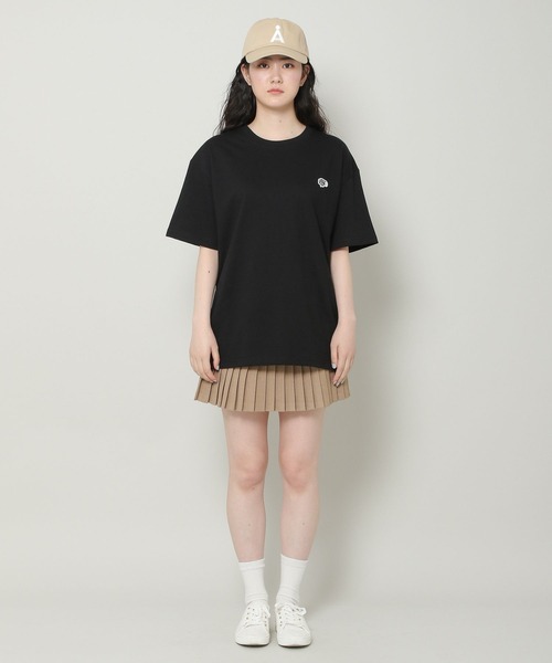 ALAND（エーランド）の「【UNISEX】ALAND／NEW FISH ワッペンT 2349518（Tシャツ/カットソー・レディース・ブラック/アイボリー・MEDIUM/LARGE）」の3枚目の写真