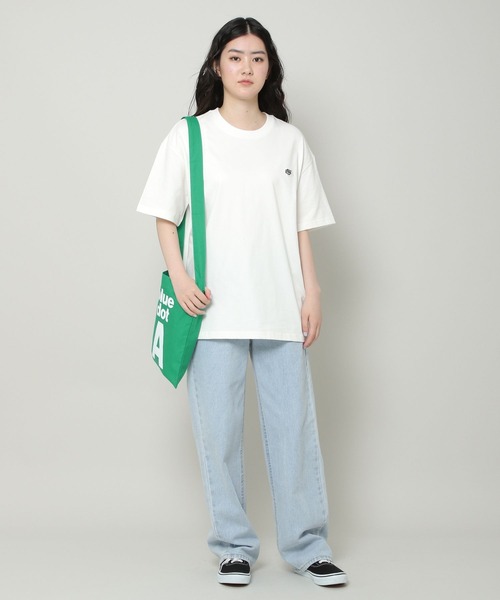 ALAND（エーランド）の「【UNISEX】ALAND／NEW FISH ワッペンT 2349518（Tシャツ/カットソー・レディース・ブラック/アイボリー・MEDIUM/LARGE）」の7枚目の写真