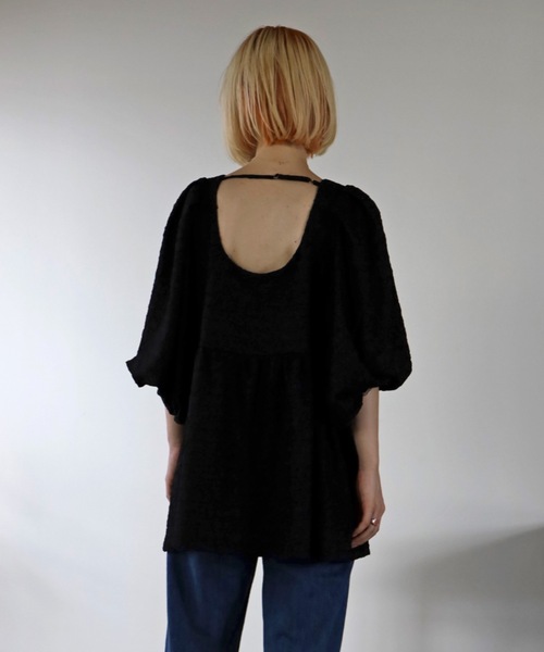 UNFIELD(アンフィールド)の「【UNFIELD】ふくれジャガードチュニック(チュニック・レディース・ブラック/グリーン・FREE)」の2枚目の写真