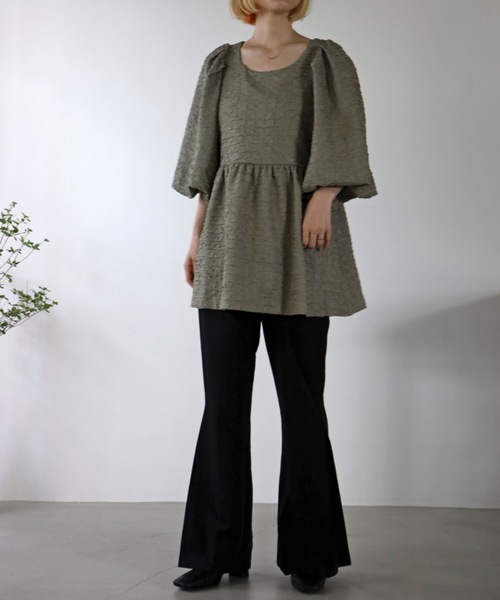 UNFIELD(アンフィールド)の「【UNFIELD】ふくれジャガードチュニック(チュニック・レディース・ブラック/グリーン・FREE)」の13枚目の写真