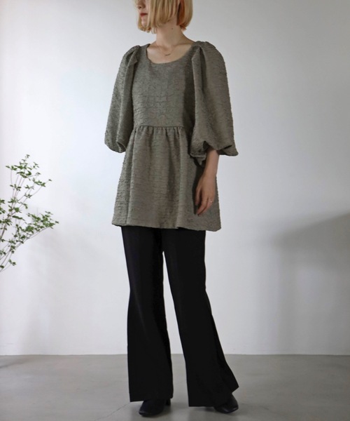 UNFIELD(アンフィールド)の「【UNFIELD】ふくれジャガードチュニック(チュニック・レディース・ブラック/グリーン・FREE)」の16枚目の写真