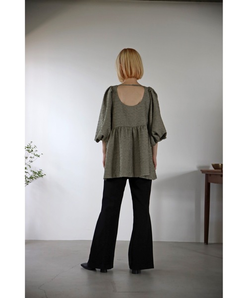 UNFIELD(アンフィールド)の「【UNFIELD】ふくれジャガードチュニック(チュニック・レディース・ブラック/グリーン・FREE)」の17枚目の写真