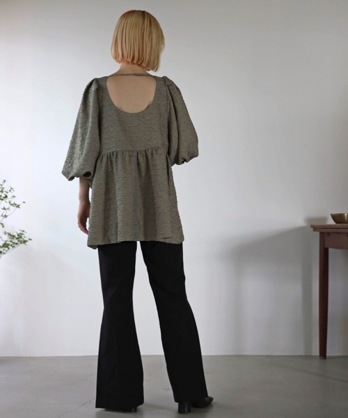 UNFIELD(アンフィールド)の「【UNFIELD】ふくれジャガードチュニック(チュニック・レディース・ブラック/グリーン・FREE)」の18枚目の写真