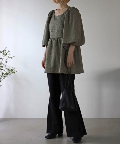 UNFIELD(アンフィールド)の「【UNFIELD】ふくれジャガードチュニック(チュニック・レディース・ブラック/グリーン・FREE)」の22枚目の写真