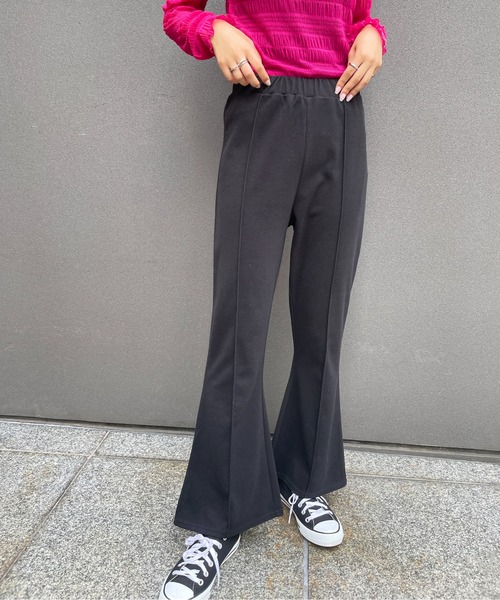 Meli rich（メリーリッチ）の「軽やかな穿き心地。ストレッチセンタータックパンツ（スラックス・レディース・グレイッシュベージュ/イエロー/ダークグリーン/モカ/ブラック・MEDIUM/SMALL）」の16枚目の写真