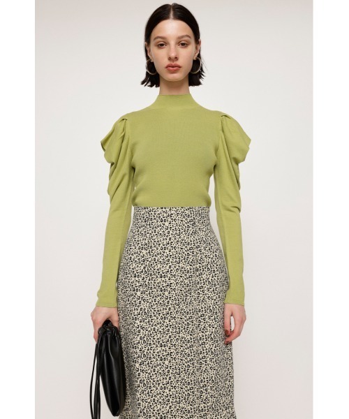 SLY（スライ）の「EDGE PUFF TOPS エッジ パフ トップス ニット（ニット/セーター・レディース・ダークベージュ/ブラック/アイボリー/ライトグリーン・FREE）」の11枚目の写真