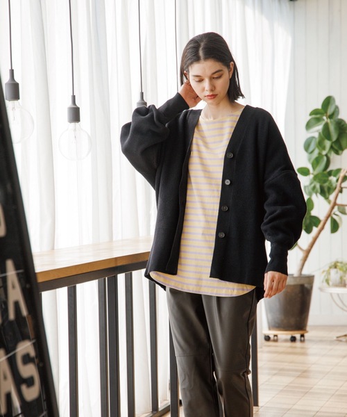 THE SHOP TK （ザ ショップ ティーケー ）の「◆ボリューム袖ミドル丈カーディガン（カーディガン/ボレロ・レディース・ブラック/イエロー/ライトベージュ/ピンク系・11/12/13）」の12枚目の写真