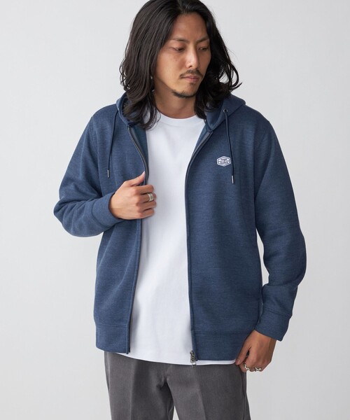 SHIPS（シップス）の「*SHIPS: スタイリッシュ ロゴ ワッペン バルキー ポンチ ジップ パーカー（パーカー・メンズ・ベージュ/ネイビー/グレー/ブルー・SMALL/MEDIUM/LARGE/X-LARGE/XX-LARGE）」の15枚目の写真