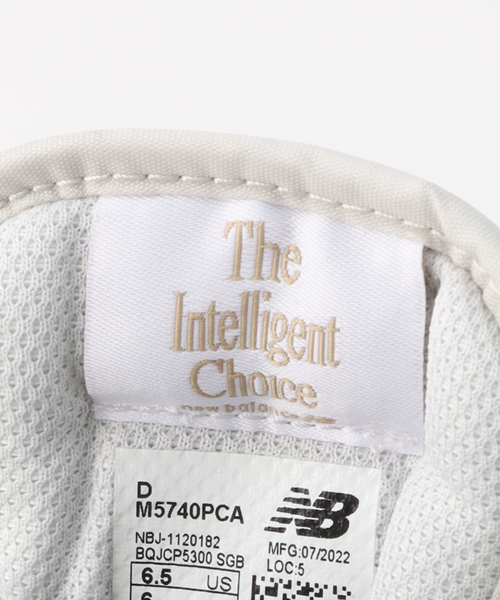 SLOBE IENA（スローブイエナ）の「《WEB限定》【NEW BALANCE / ニューバランス】 M5740（スニーカー・レディース・ホワイト・23cm/22.5cm/23.5cm/24cm/24.5cm）」の15枚目の写真