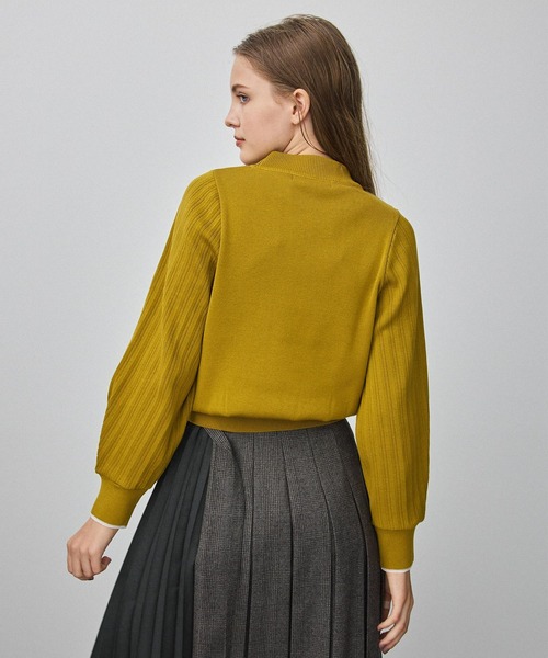 PUBLIC TOKYO（パブリックトウキョウ）の「3シーズンプリーツボリュームスリーブニット/ウォッシャブル（ニット/セーター・レディース・アイボリー/マスタード/バーガンディー・FREE）」の14枚目の写真