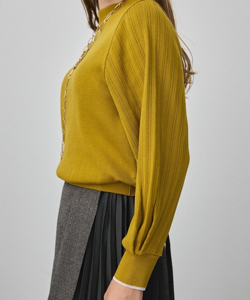 PUBLIC TOKYO（パブリックトウキョウ）の「3シーズンプリーツボリュームスリーブニット/ウォッシャブル（ニット/セーター・レディース・アイボリー/マスタード/バーガンディー・FREE）」の16枚目の写真