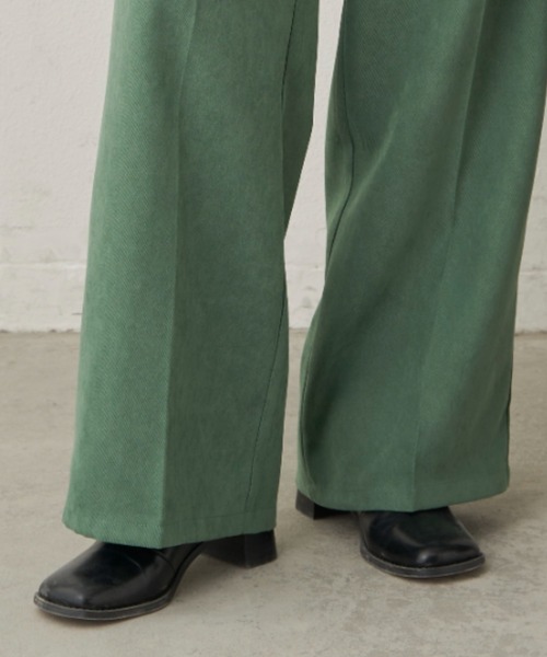 CLEARIMPRESSION （クリアインプレッション）の「ハイウエストコーデュロイワイドパンツ（その他パンツ・レディース・グリーン/ブラック/アイボリー・M/S）」の11枚目の写真