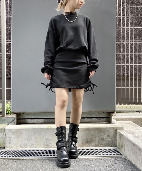 Figments（フィグメンツ）の「サイドドロストスウェットワンピース（ワンピース・レディース・ブラック/グレー・FREE）」の2枚目の写真