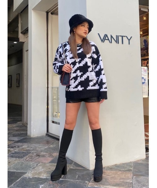 EGOIST(エゴイスト)の「変形千鳥ニットトップス(ニット/セーター・レディース・ベージュ/ブラック・FREE)」の22枚目の写真