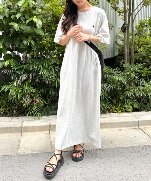 POLOCHAMPS(ポロチャンプス)の「【POLOCHAMPS/ポロチャンプス】別注 ワンポイント刺繍 半袖ロング丈 マタニティ Tワンピース(ワンピース・レディース・ブラック/ライトグレー/ベージュ・FREE)」の15枚目の写真