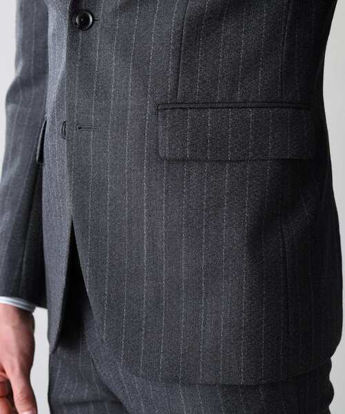 タケオキクチ TAKEOKIKUCHI グレー ストライプ スーツ セット TAKEO KIKUCHI（タケオキクチ）の「◇【Made in JAPAN】チョーク
