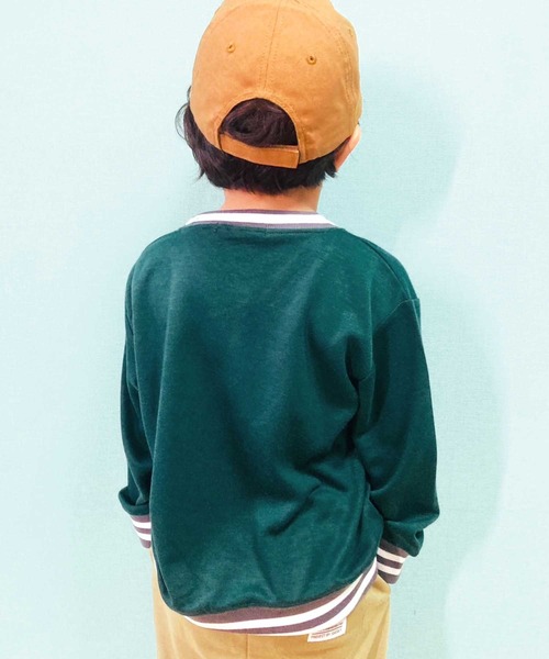 THE CASUAL（カジュアル）の「ラインリブちょいビッグトレーナー（スウェット・キッズ・ネイビー系/ダークグリーン系/杢グレー/グレー系/オフホワイト/チャコール/ベージュ系/ダークネイビー/グレー系1/ベージュ系1/ブラック/ホワイト系/ブラック系/ベージュ/ダークグリーン/グレー系2・110cm/140cm/130cm/120cm/160cm/150cm）」の21枚目の写真