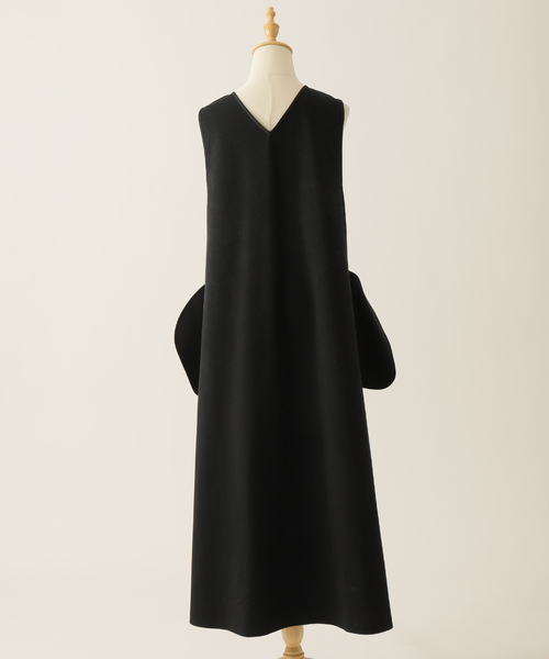 ハイテンションポンチ Vネックノースリーブワンピース（ワンピース