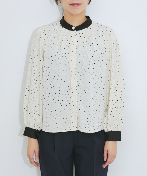 vis-`a-vis（ビサビ）の「【WEB限定】パール釦付きドット＆無地バイカラータックブラウス（シャツ/ブラウス・レディース・ホワイト系その他5/ブラック系その他/サックスブルー/ピンク・FREE）」の12枚目の写真