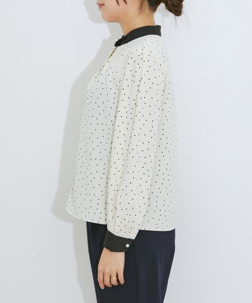 vis-`a-vis（ビサビ）の「【WEB限定】パール釦付きドット＆無地バイカラータックブラウス（シャツ/ブラウス・レディース・ホワイト系その他5/ブラック系その他/サックスブルー/ピンク・FREE）」の15枚目の写真