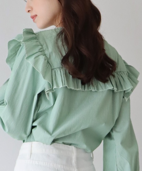 ボリュームスリーブフリルブラウス