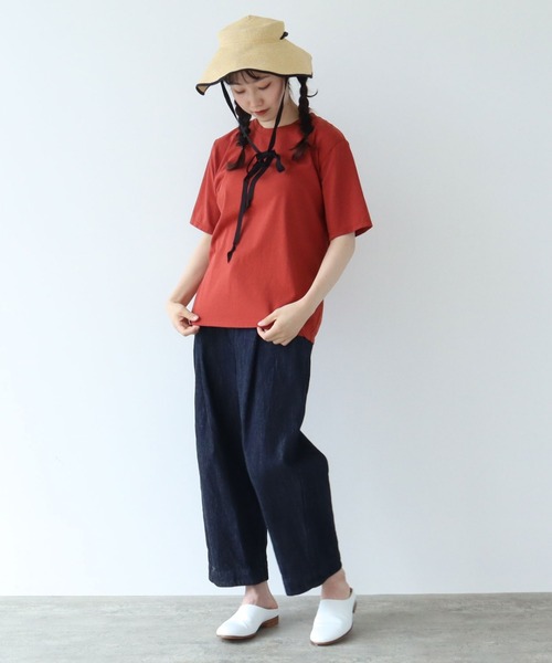 yuni（ユニ　）の「●18/-スーピマキュプラ天竺　Tシャツ（Tシャツ/カットソー・レディース・ブラウン/ホワイト/ブラック/アイボリー・FREE）」の7枚目の写真