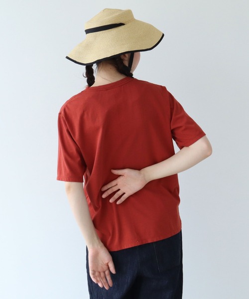 yuni（ユニ　）の「●18/-スーピマキュプラ天竺　Tシャツ（Tシャツ/カットソー・レディース・ブラウン/ホワイト/ブラック/アイボリー・FREE）」の15枚目の写真